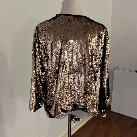 Torrid Black/Rose Gold Two-Tone Sequin Drape Jacket Size 3/4 - Picture 9 of 14
